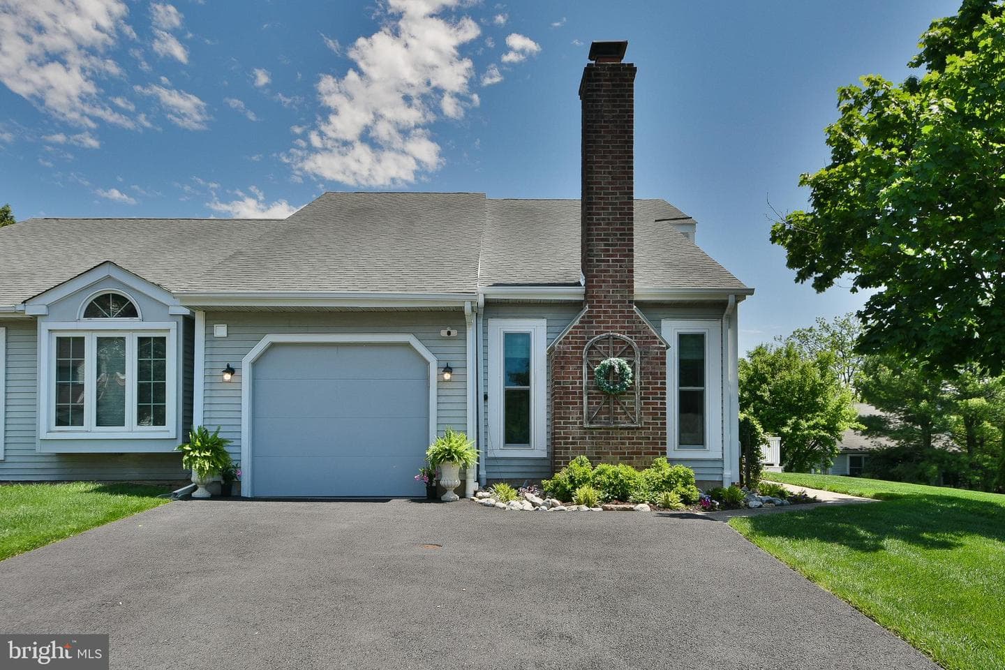 172 Meadowview Court photo 5
