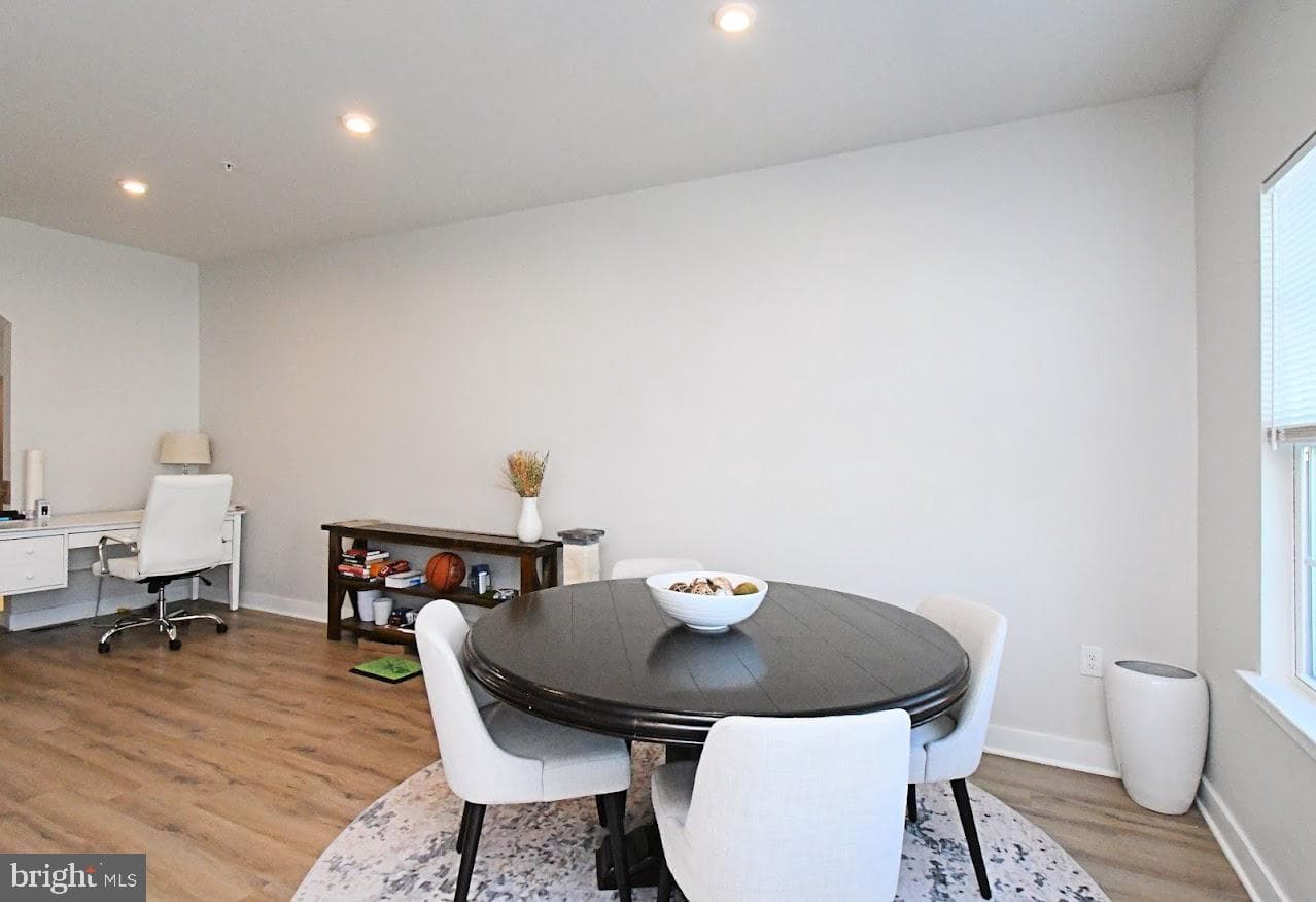 158 Bishop Way photo 19