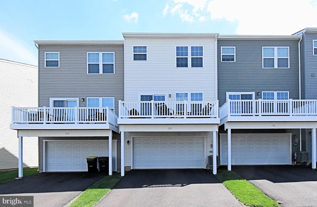 158 Bishop Way photo 32