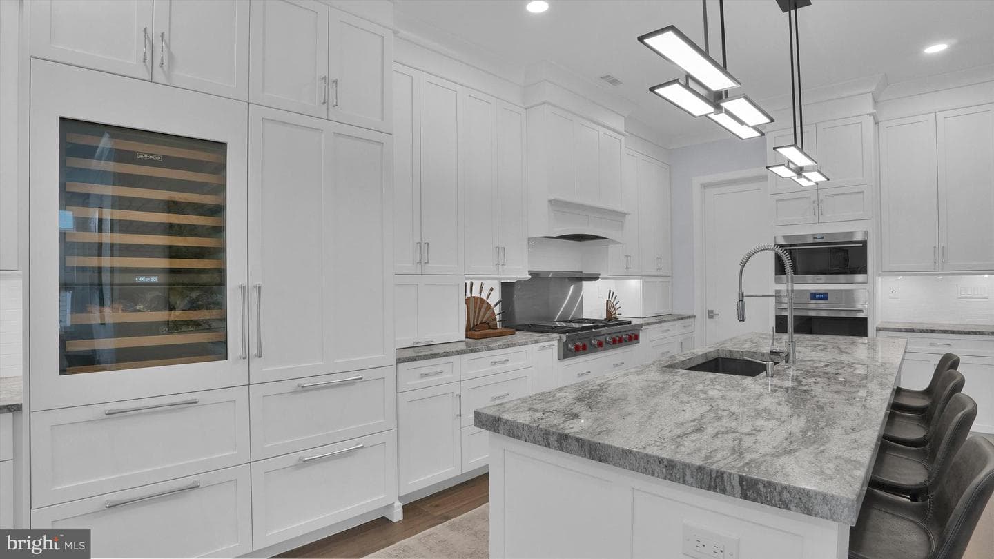 171 N Main Street #unit 2 photo 13