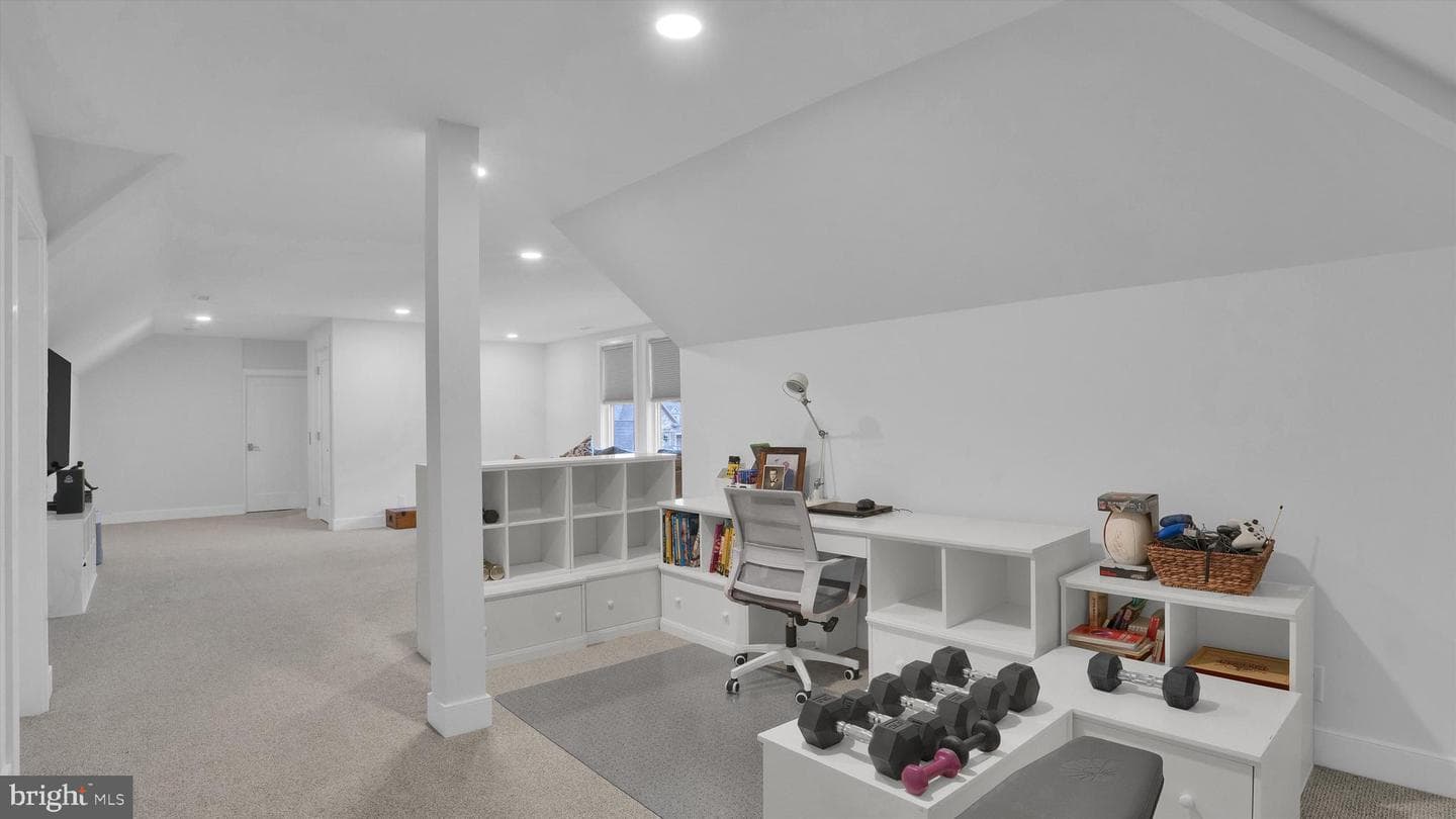 171 N Main Street #unit 2 photo 46