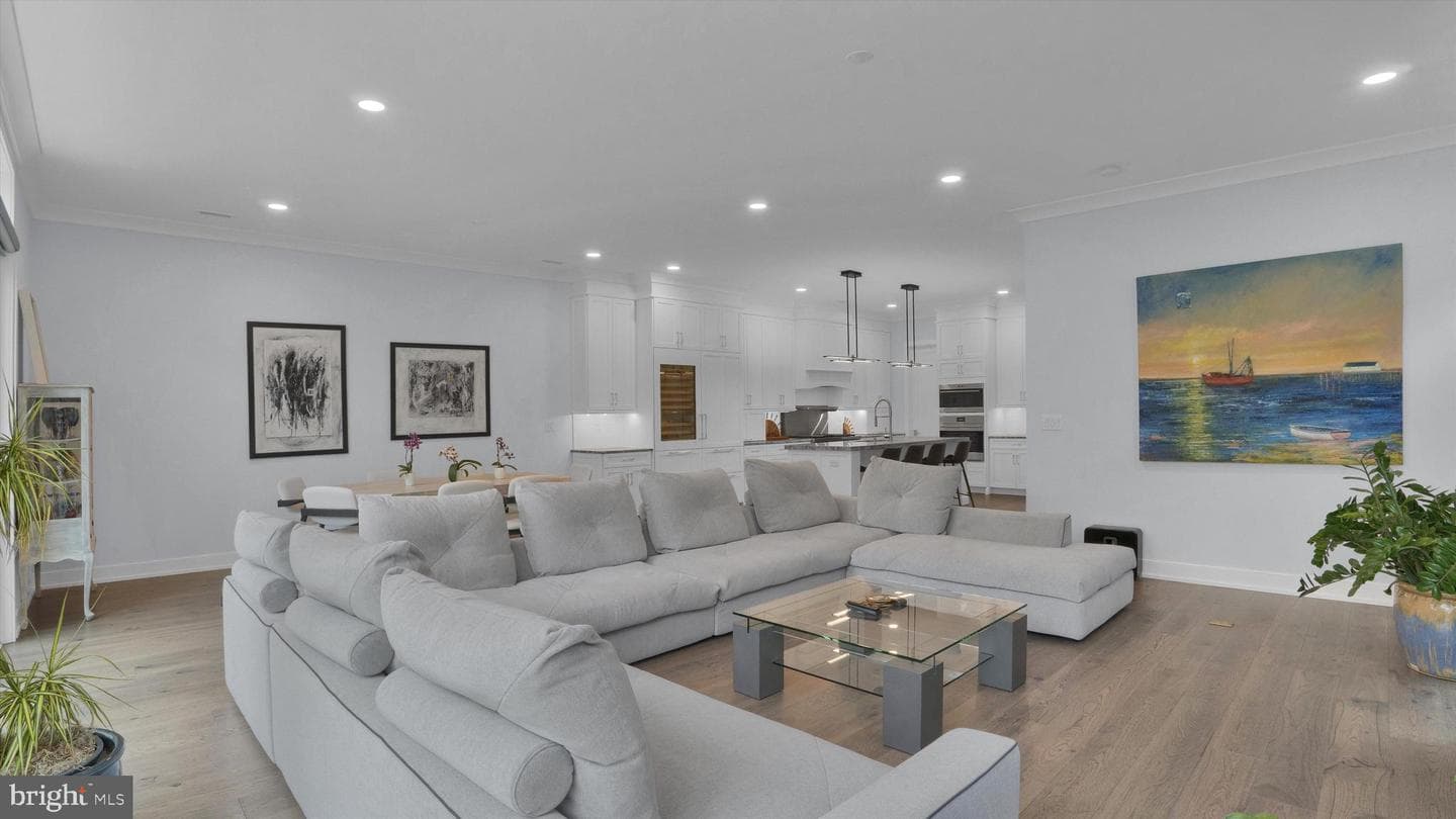 171 N Main Street #unit 2 photo 8