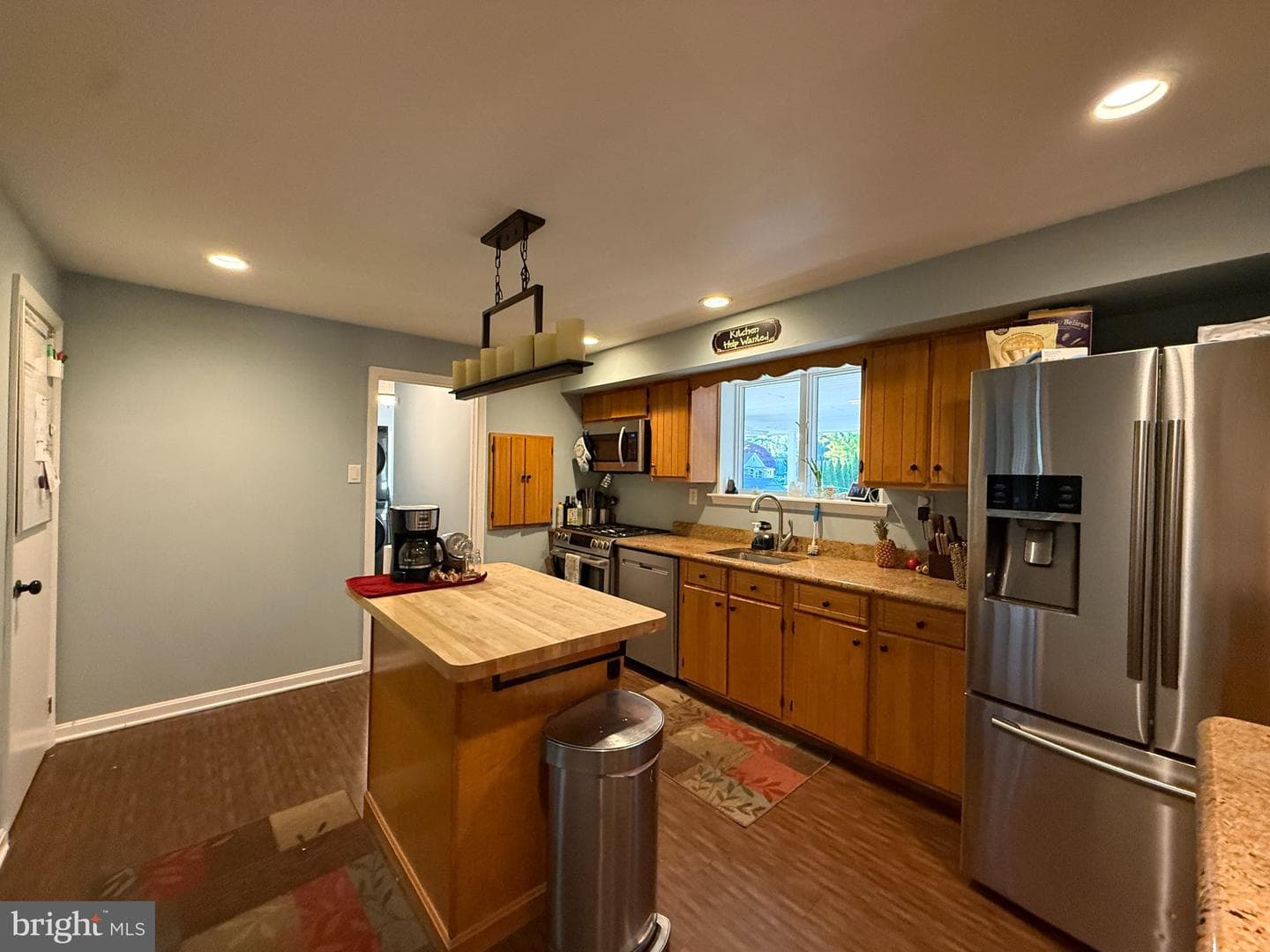 304 W Highland Avenue photo 11