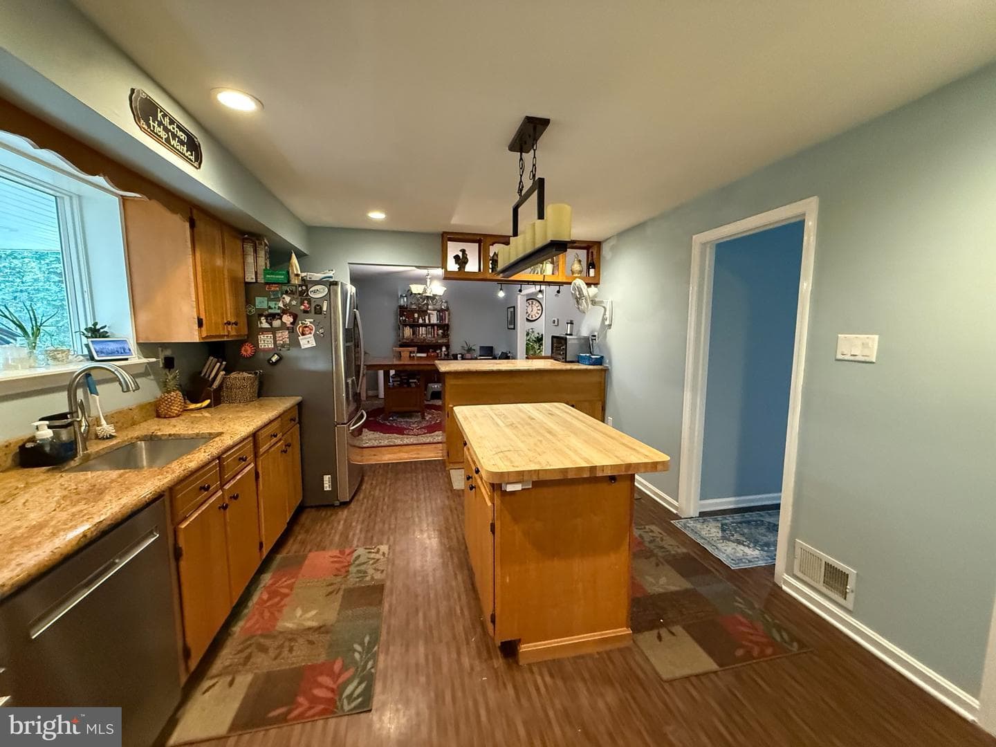 304 W Highland Avenue photo 12