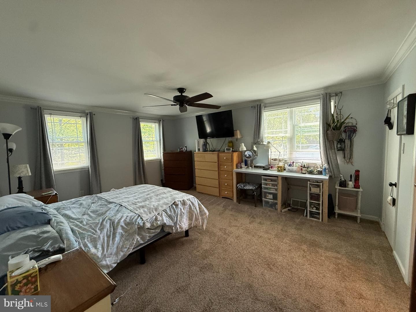 304 W Highland Avenue photo 25