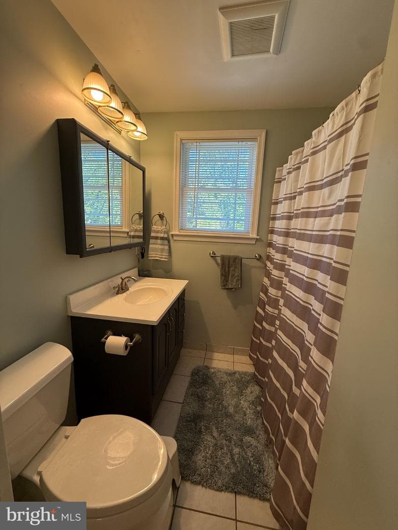 304 W Highland Avenue photo 30