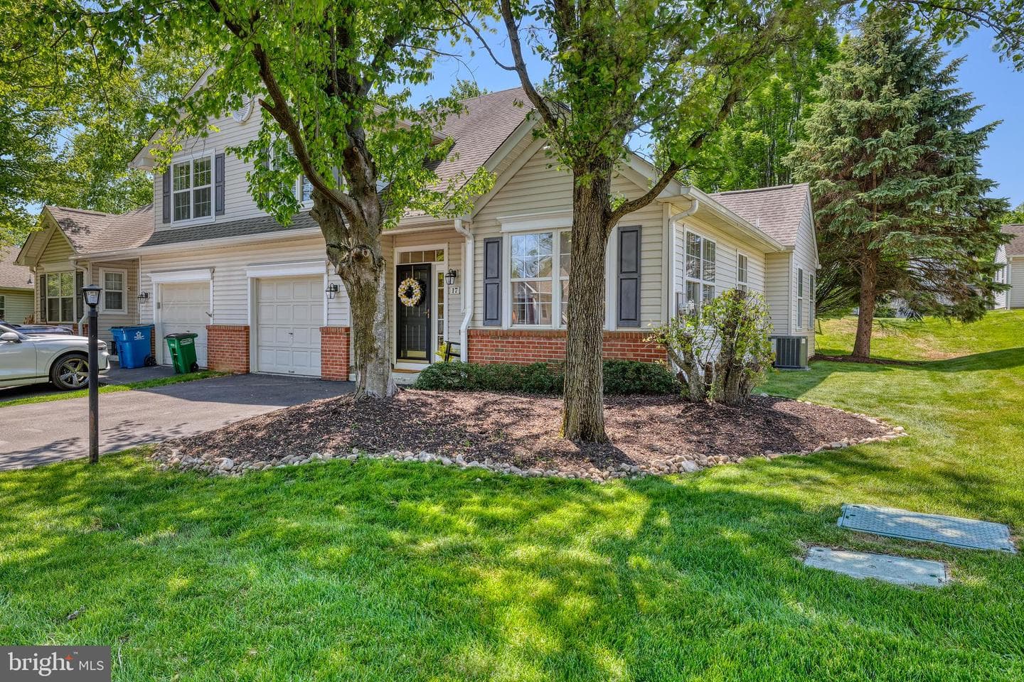 17 Black Eyed Susan Road photo 2