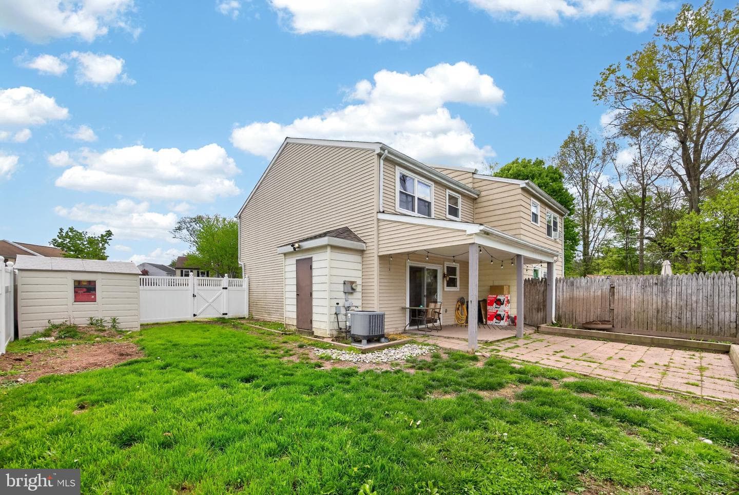 8 Elwood Court photo 25