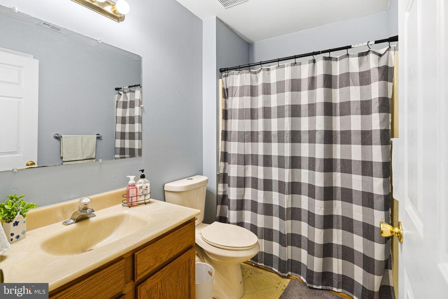 1626 Winter Avenue photo 26