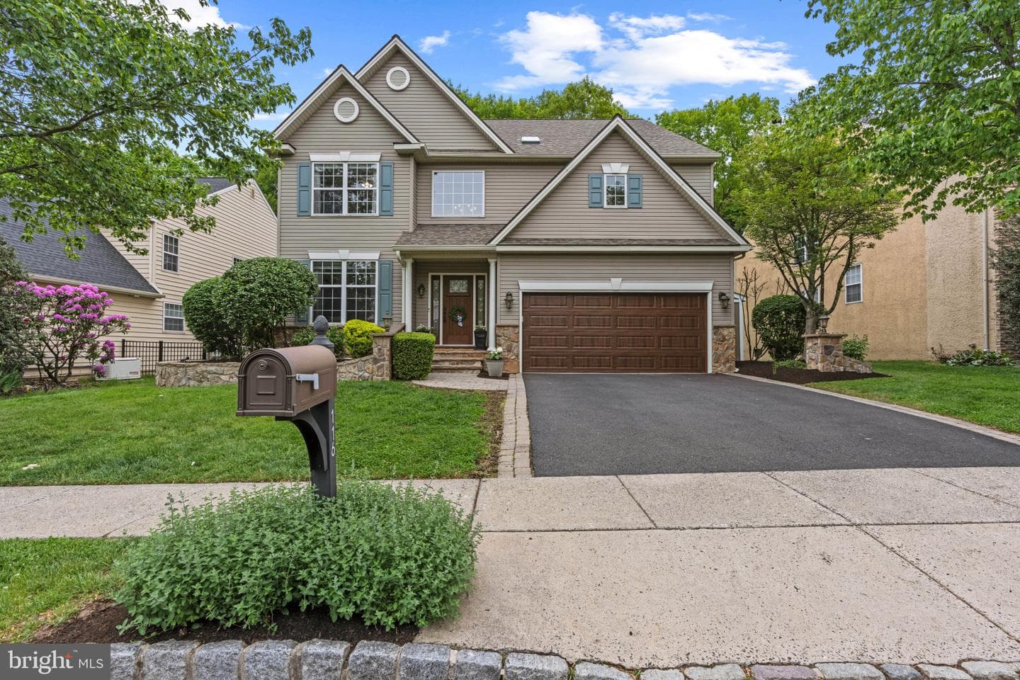 116 Riverwoods Drive