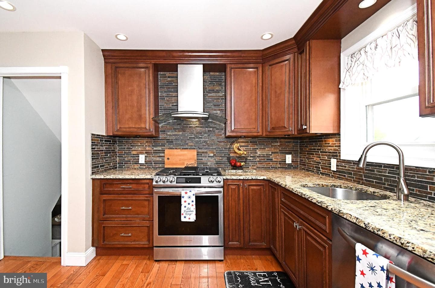 712 Ivyland Road photo 12