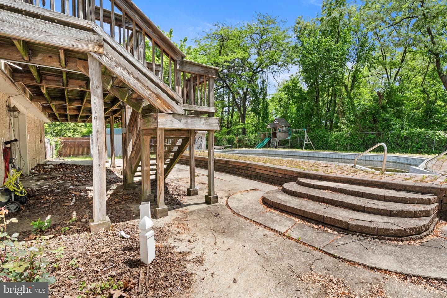 6998 Headley Court photo 23