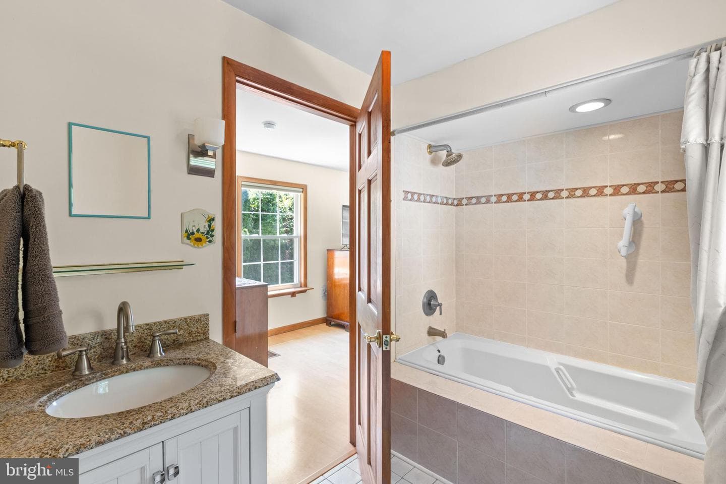 244 Wisteria Drive photo 41