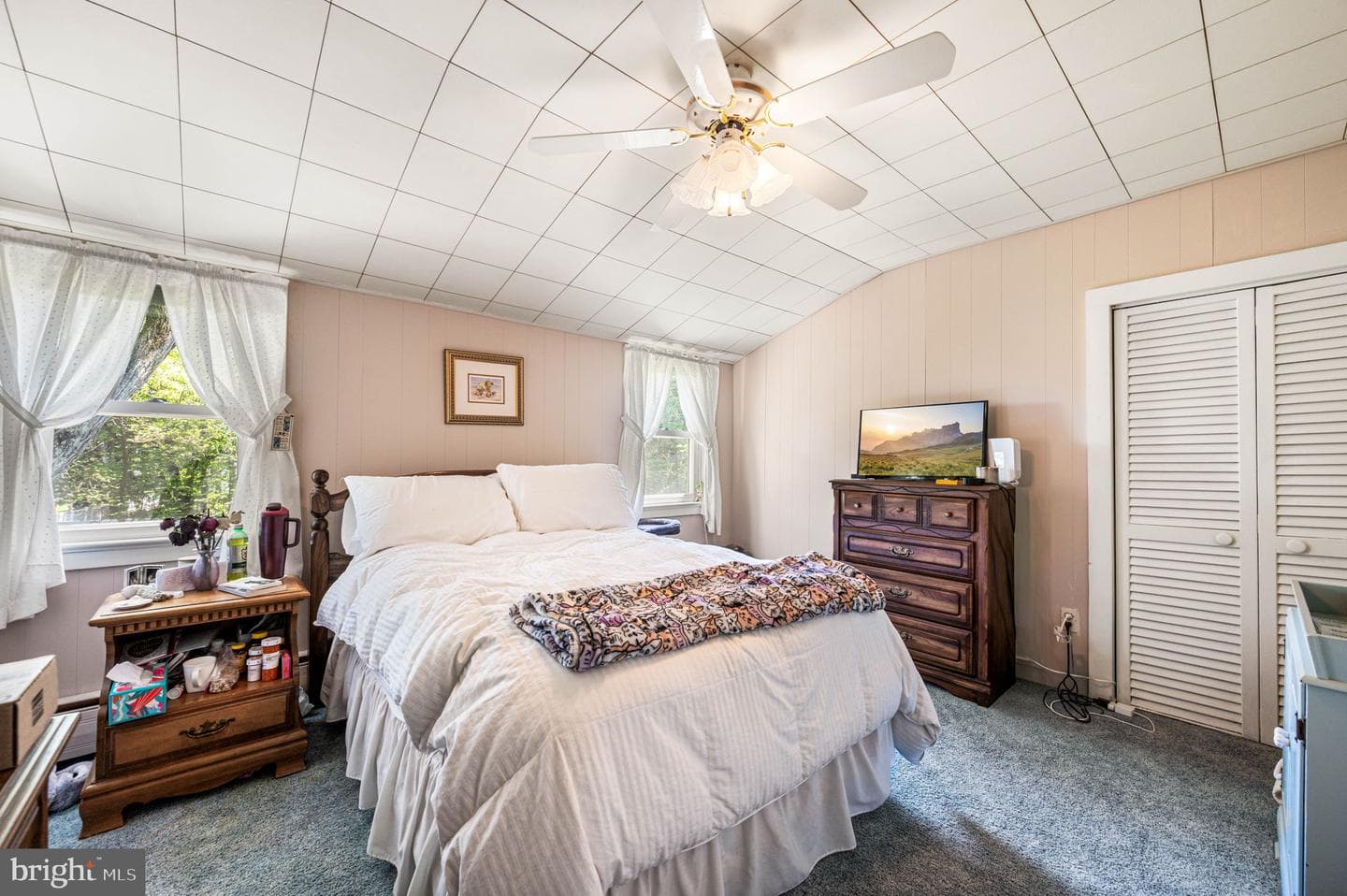 105 Village Drive photo 20