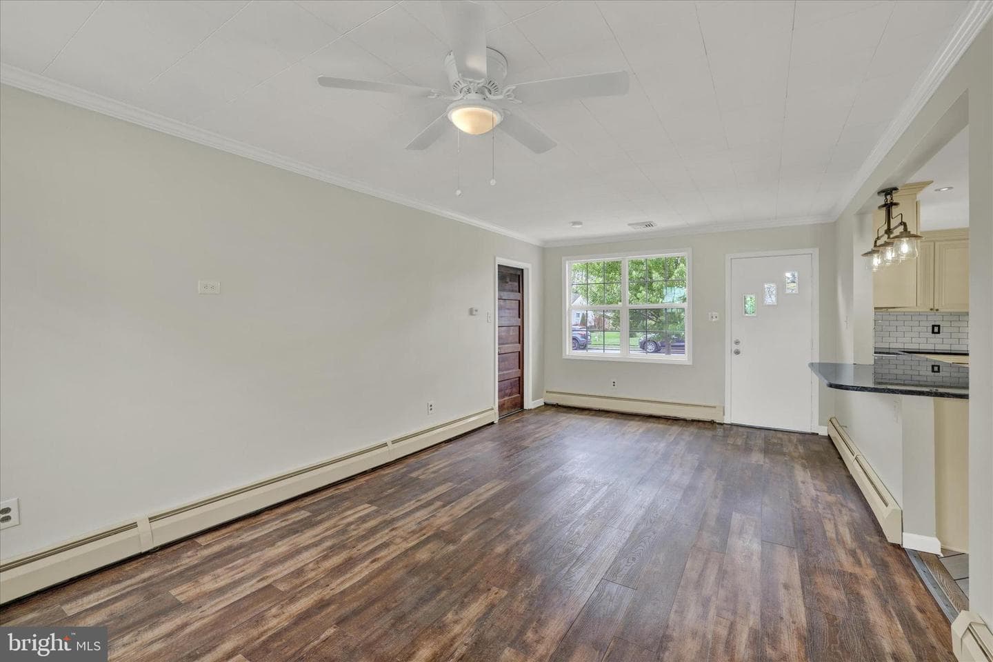 130 Winding Way photo 7