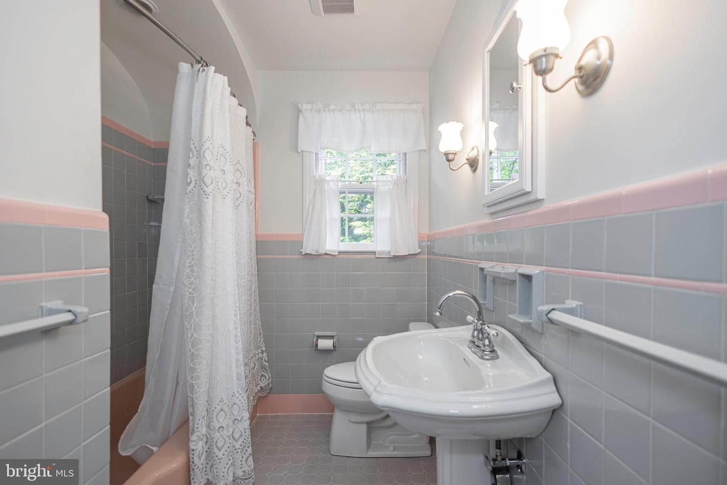 1 S Homestead Drive photo 30