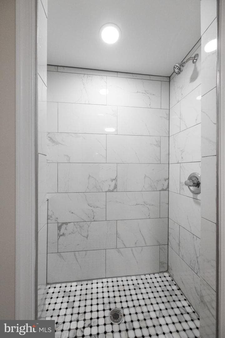 972 Log College Drive photo 27