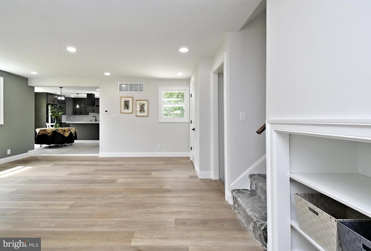 1554 Park Drive photo 6