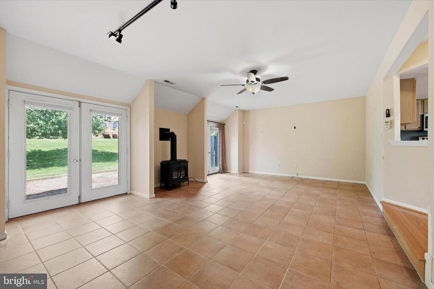 157 Beckys Corner photo 10