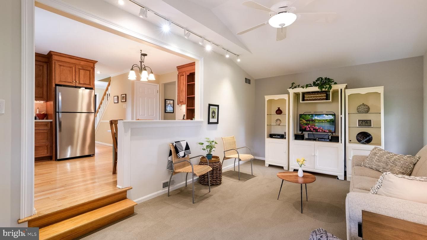 74 Basil Road photo 4