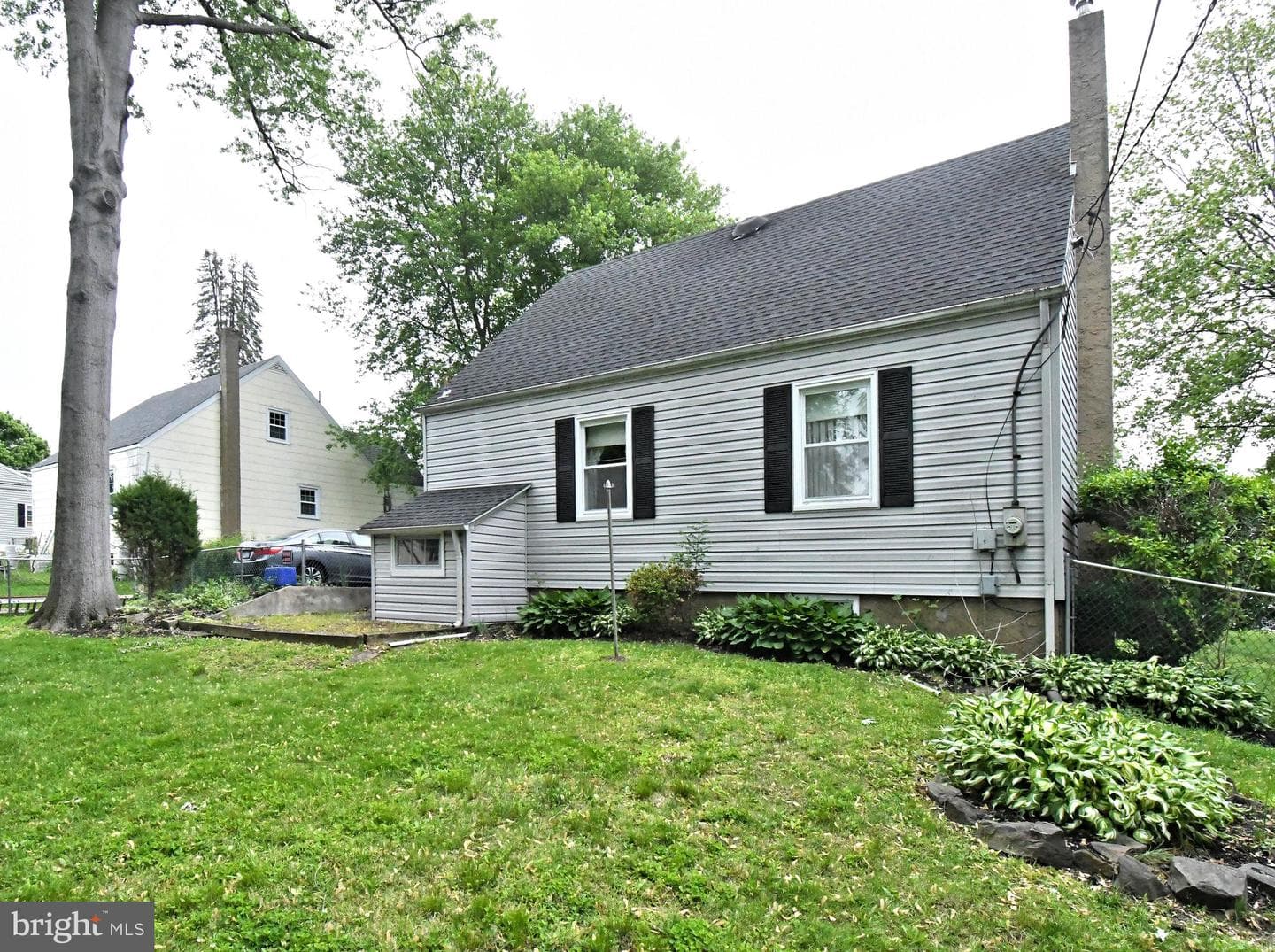 1604 N Meadowbrook Road photo 46