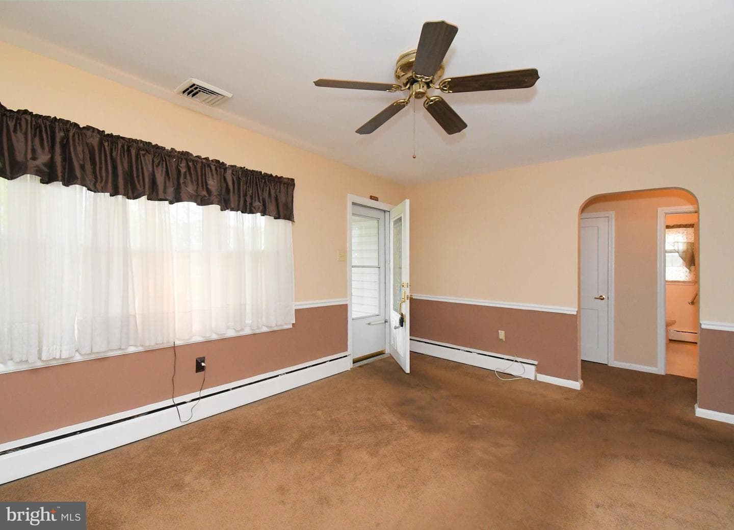 1604 N Meadowbrook Road photo 8