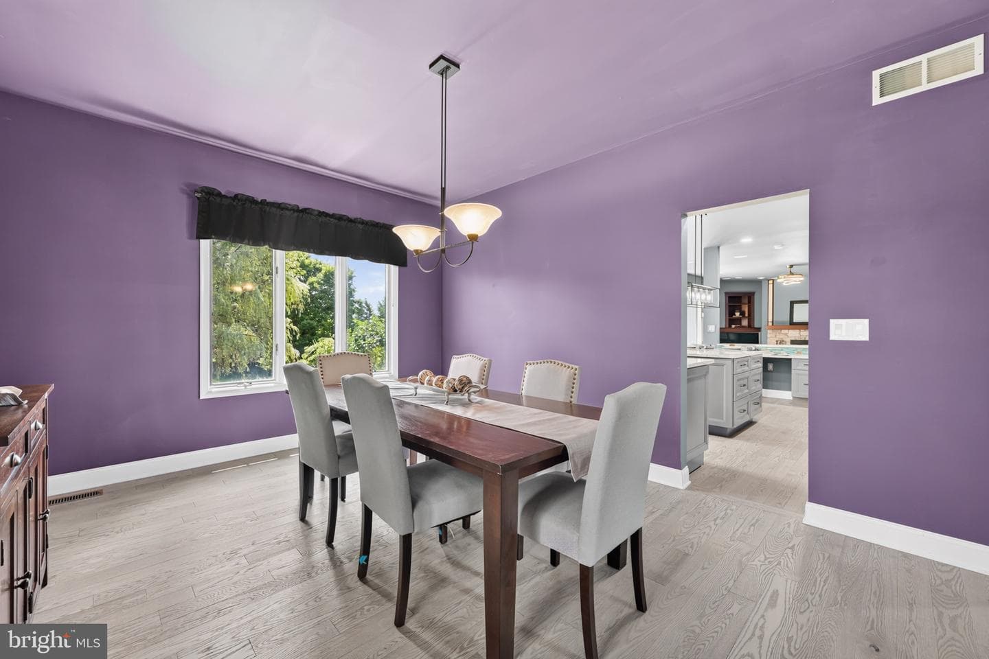 112 Whitney Lane photo 5