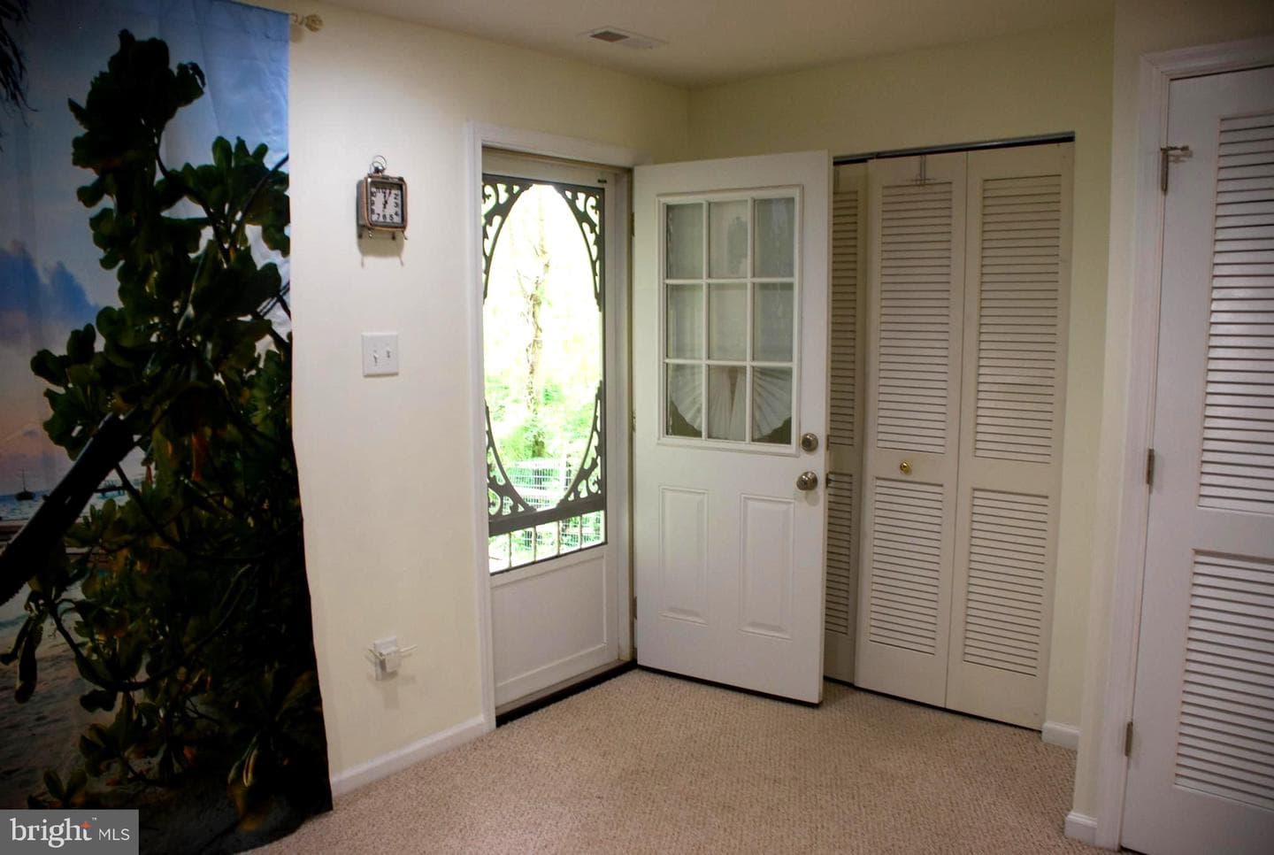 721 Waterway Court photo 7