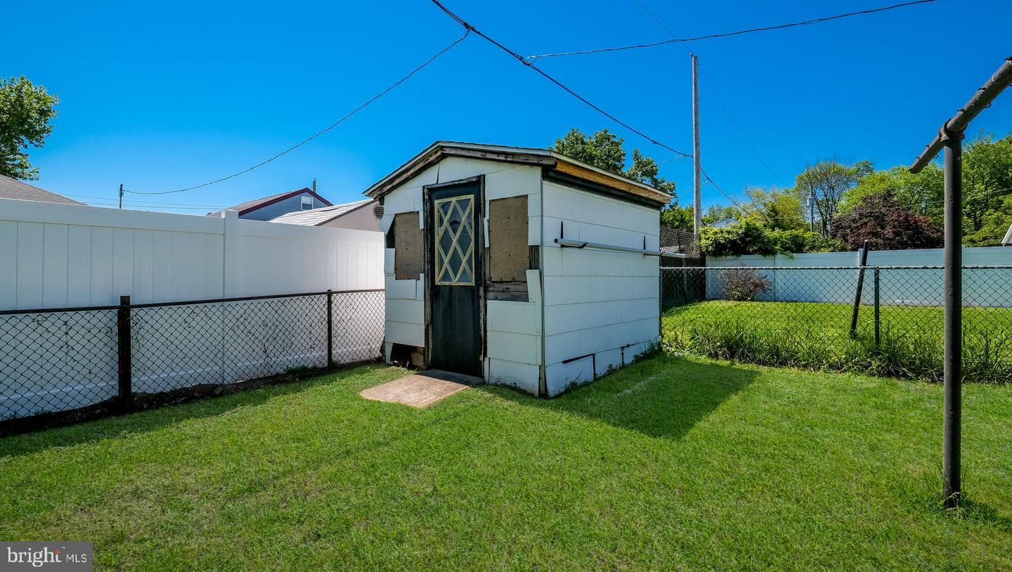 334 Mckinley Street photo 26