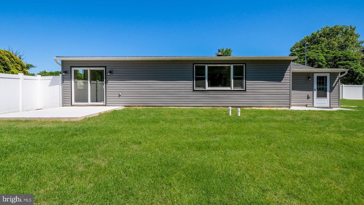 7 Indian Creek Drive photo 28