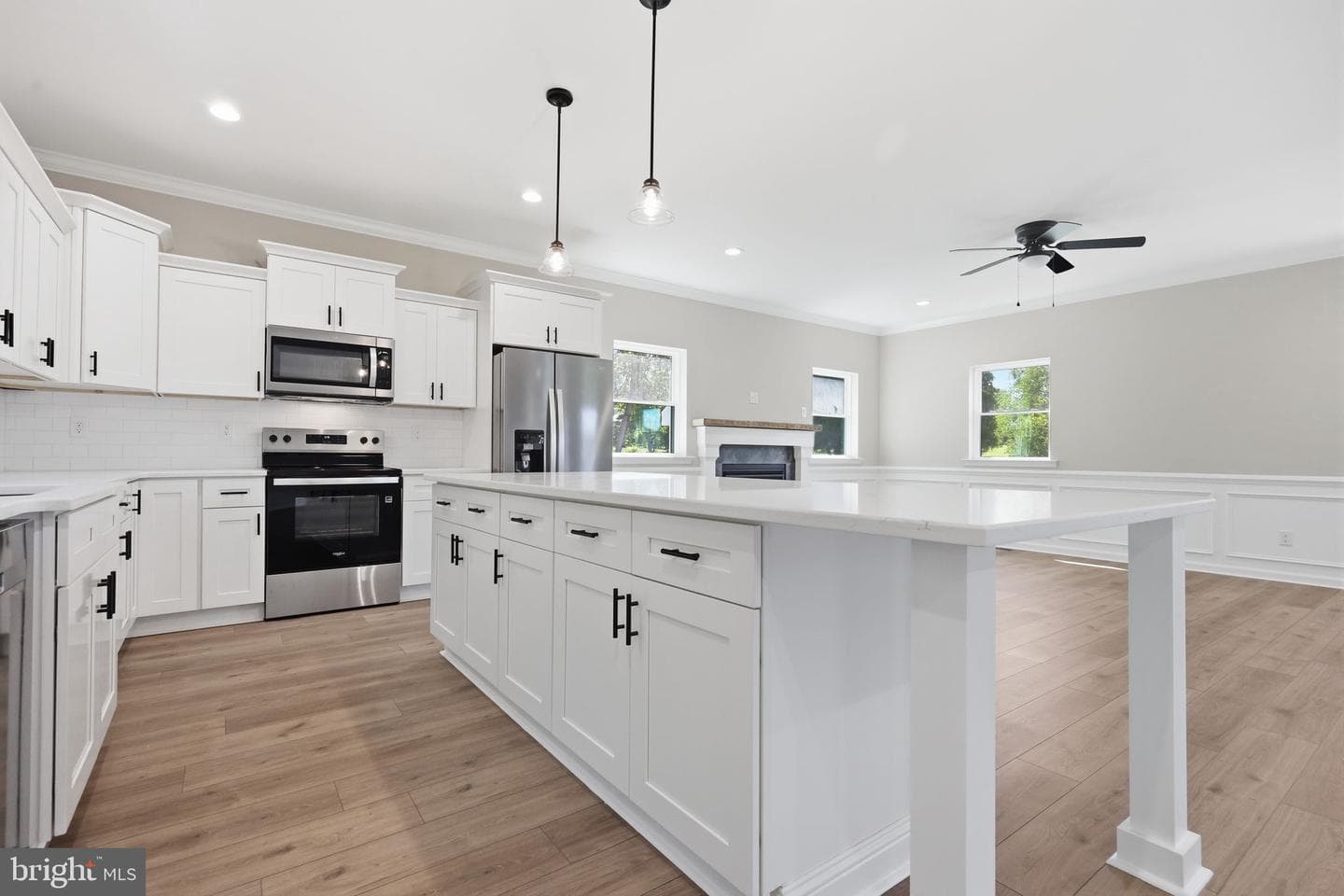 891 Reading Avenue photo 13