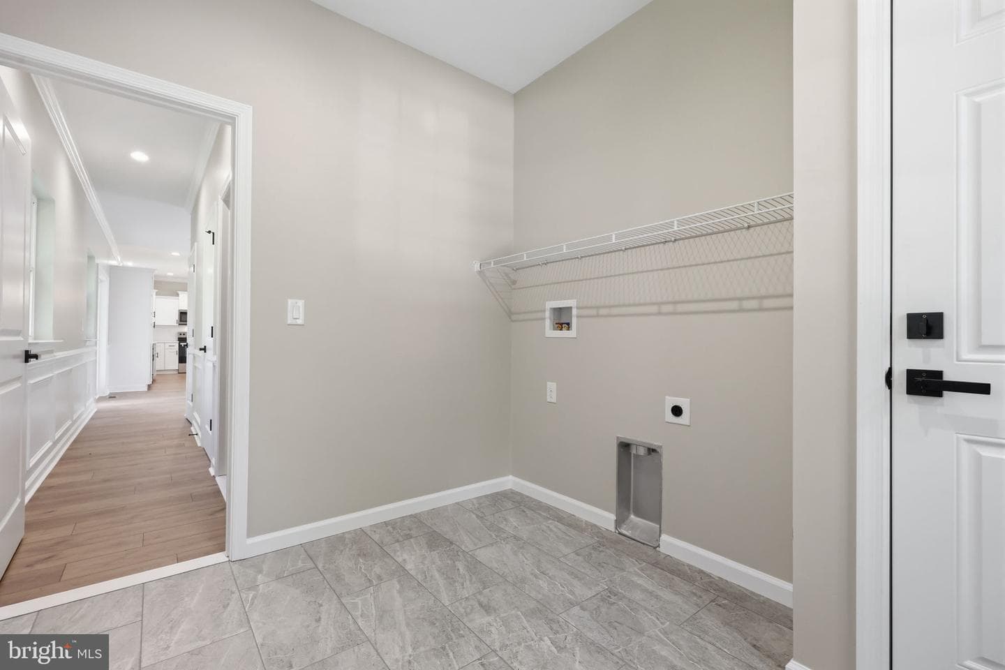 891 Reading Avenue photo 23