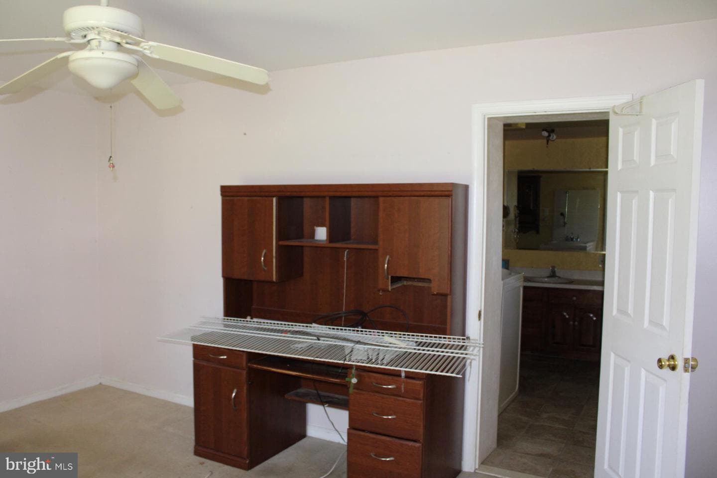 223 Rosewood Avenue photo 10