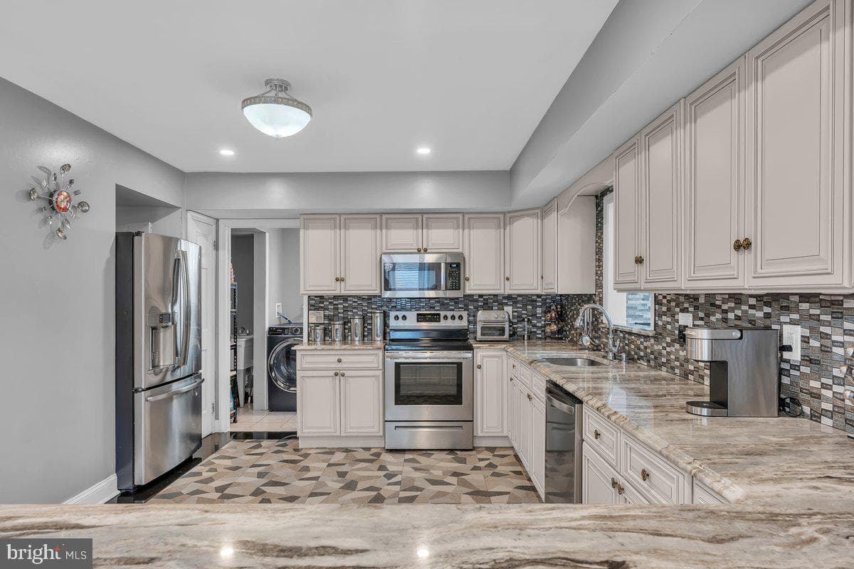 2942 Wexford Road photo 15