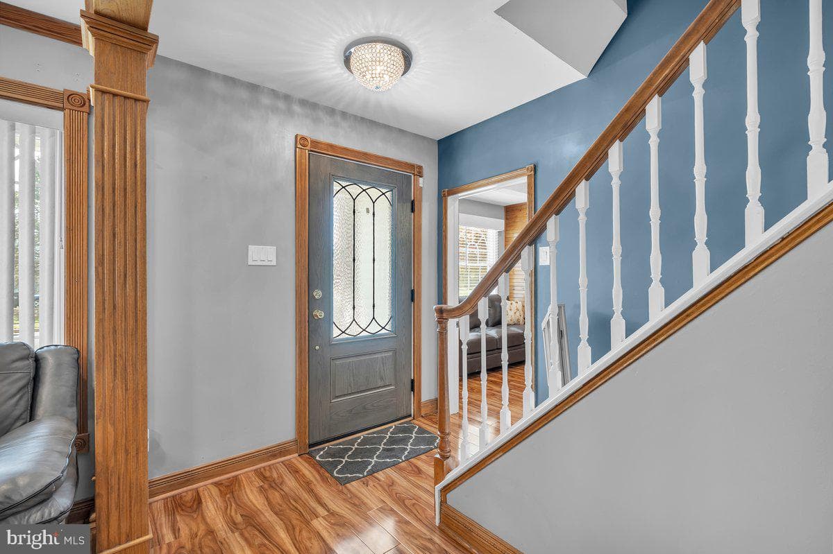 2942 Wexford Road photo 6