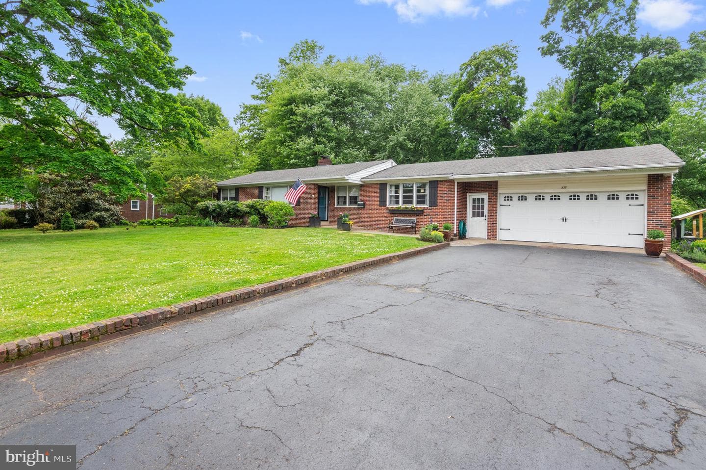 578 Kutcher Road photo 4
