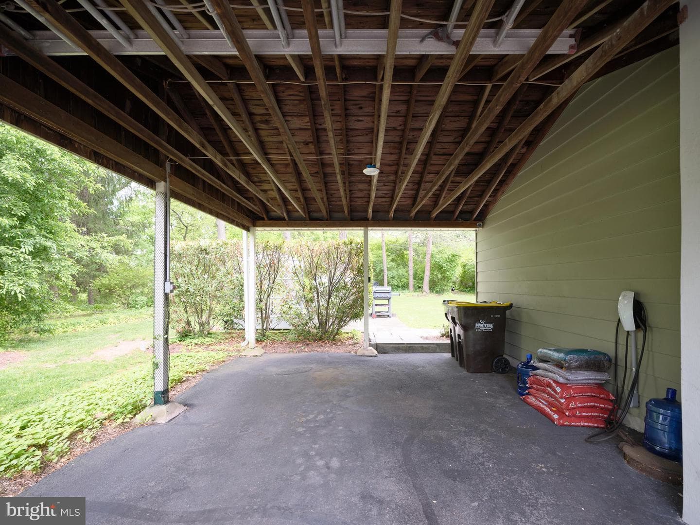 77 Sunset Drive photo 21