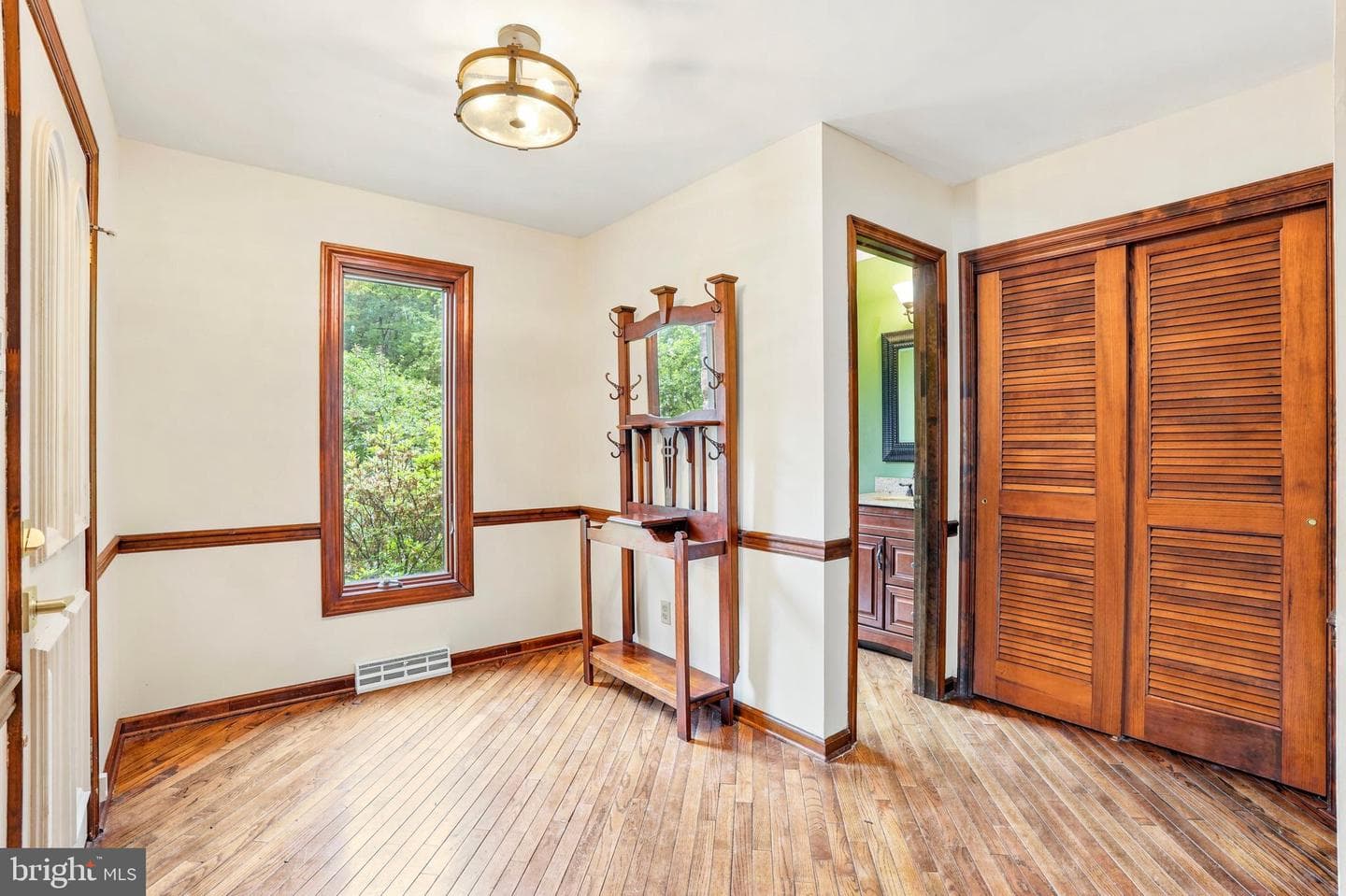 24 Berkley Drive photo 3