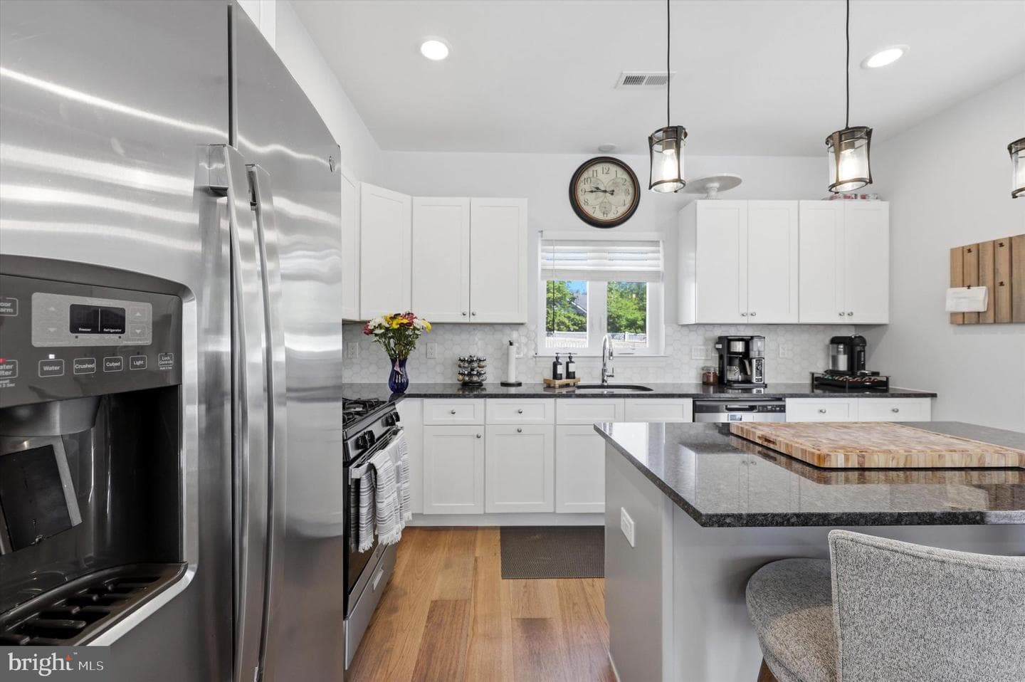 983 Highland Avenue photo 8