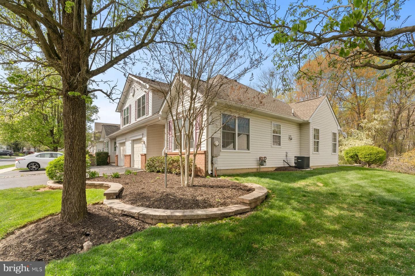 20 Black Eyed Susan Road photo 2