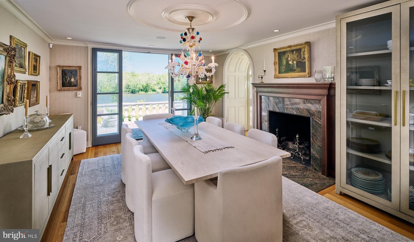 3052 River Road photo 20