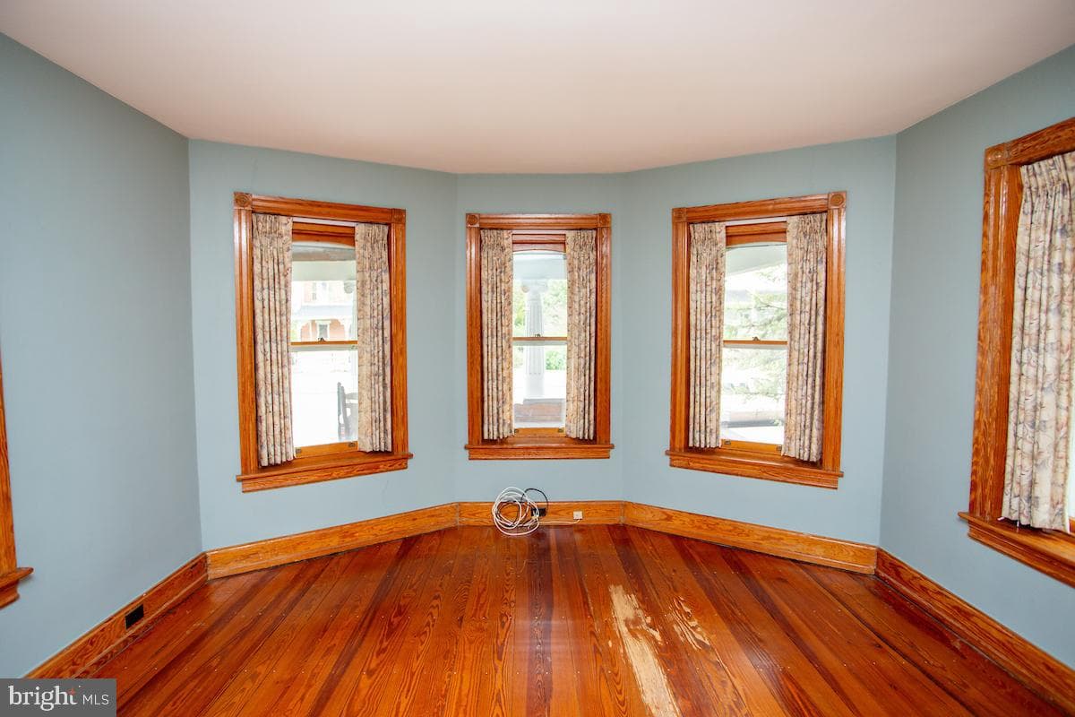 813 Juniper Street photo 15