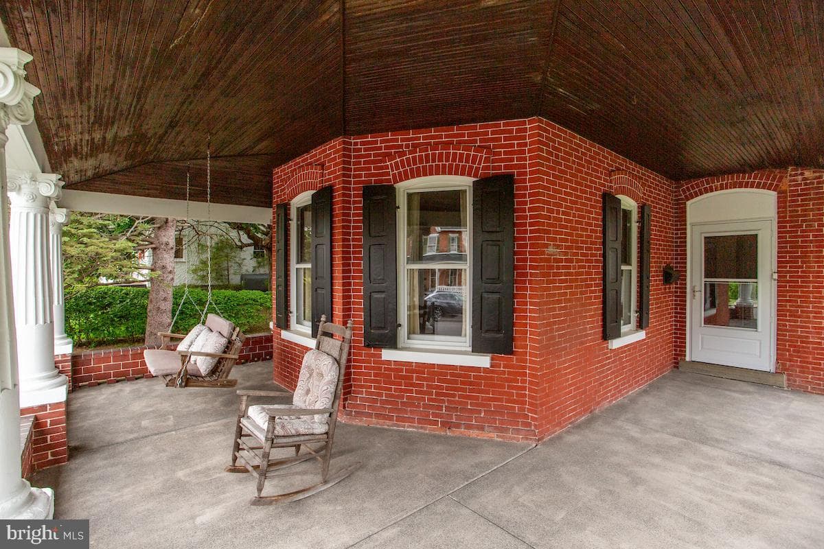 813 Juniper Street photo 7
