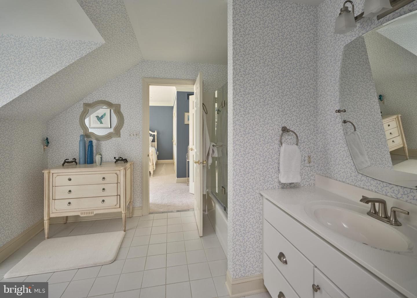 8 Eastburn Drive photo 18