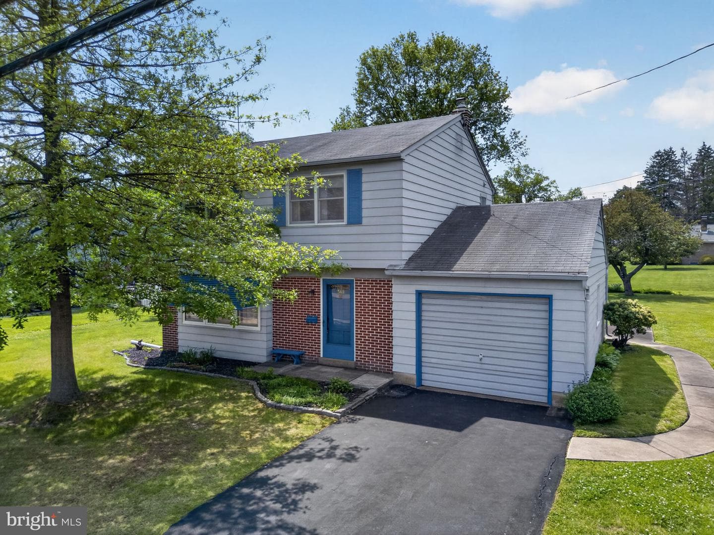348 S 9th Street photo 37
