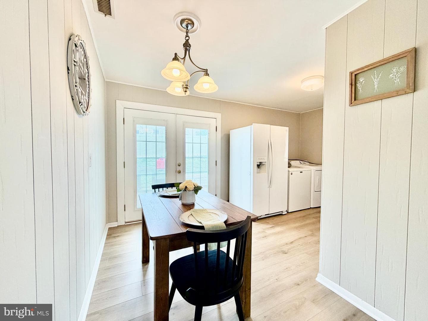 619 Beaumont Road photo 15