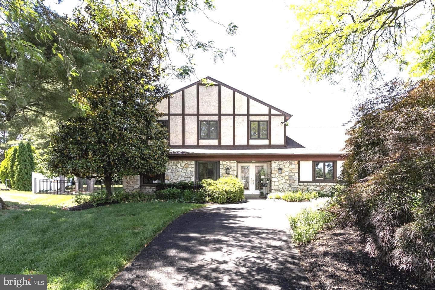 36 Summer Place, Huntingdon Valley