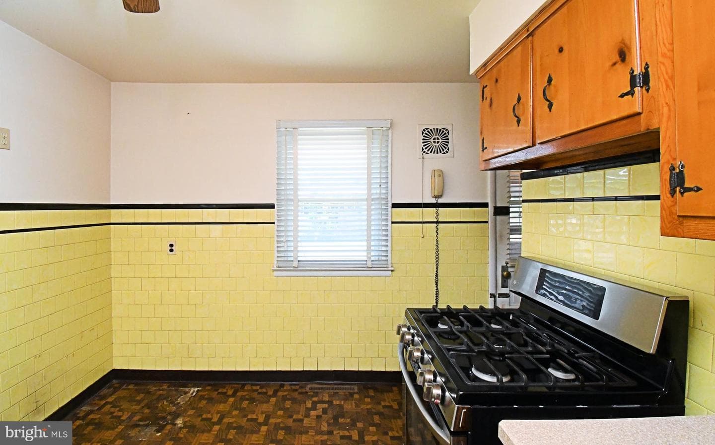 2903 Windsor Drive photo 13