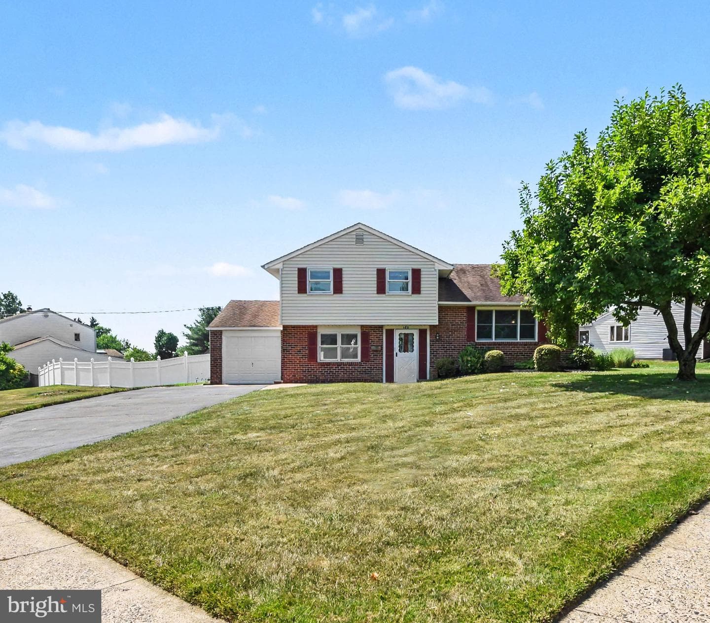 206 Waverly Road photo 14