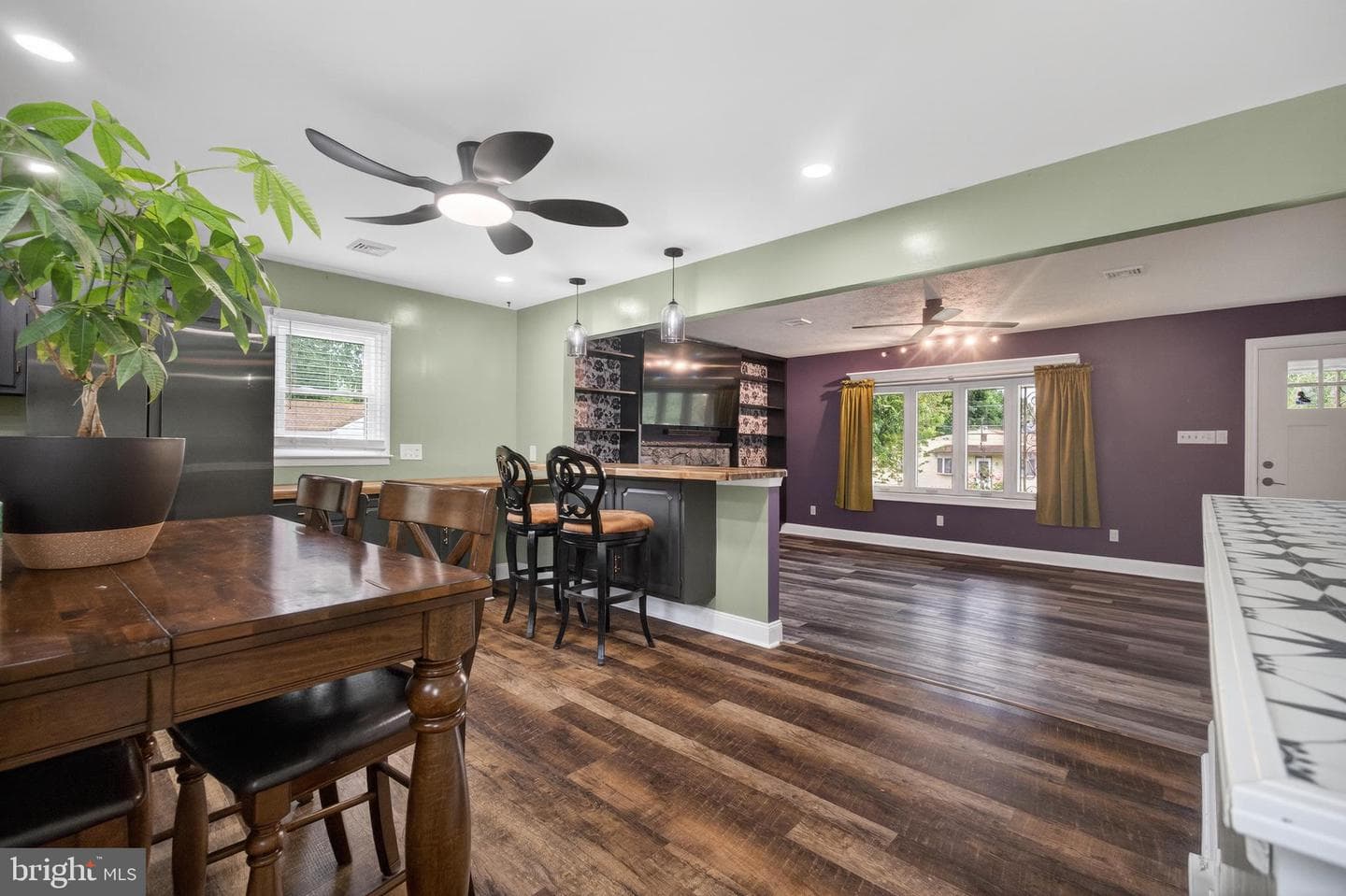 1315 Prospect Avenue photo 2